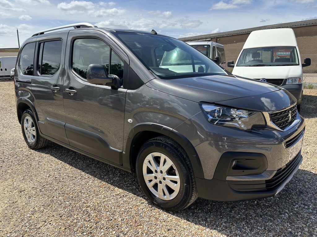 Peugeot Rifter Wav Wheelchair Accessible Vehicle 1 Grey
