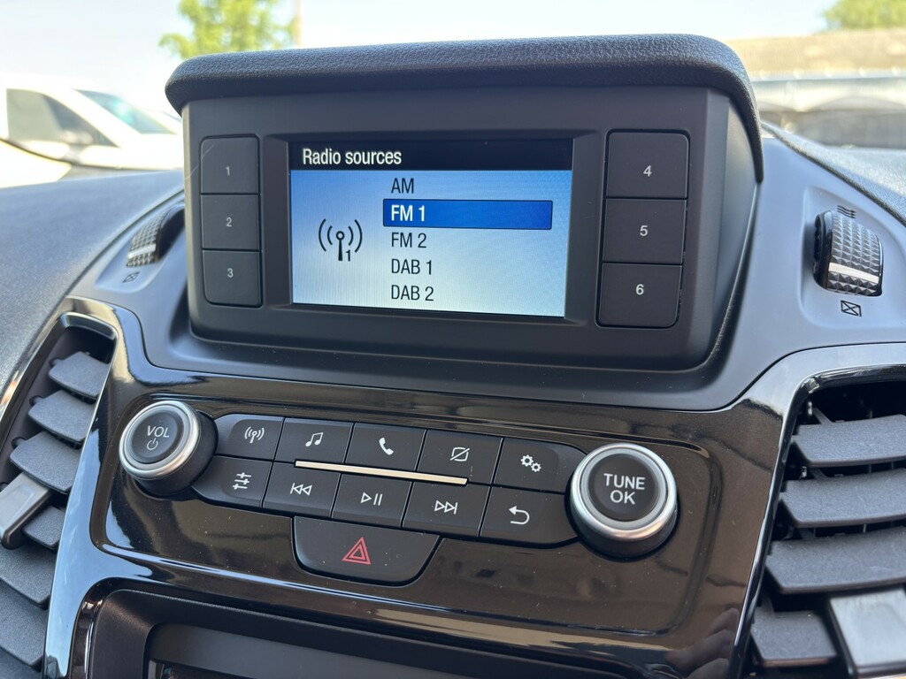 Ford Grand Tourneo Connect 1.5 Ecoblue 120 Titanium Powershift Silver #18
