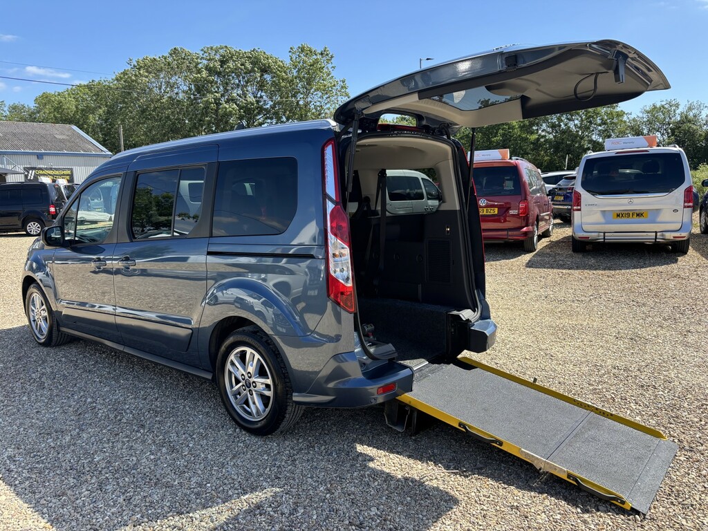 Ford Grand Tourneo Connect Wheelchair Accessible Vehicle Wav 1.5 Ecoblue Tita Blue #6