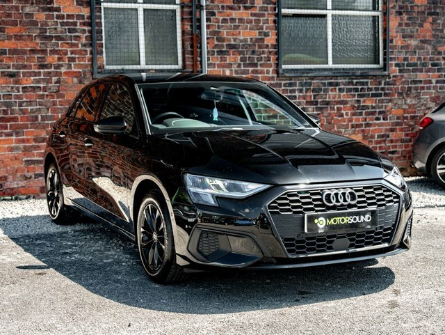 Audi A3 2022 1.5 Tfsi 35 Technik Sportback Black