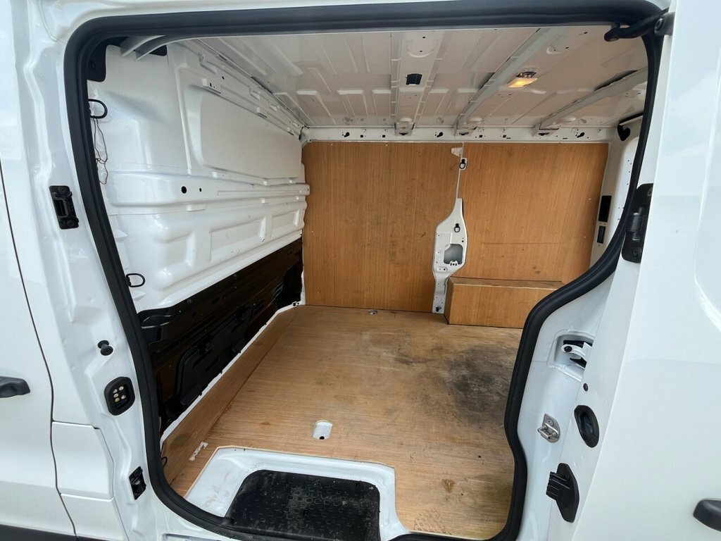 Nissan Primastar 30 L2 2.0 Dci 130Ps H1 White #11