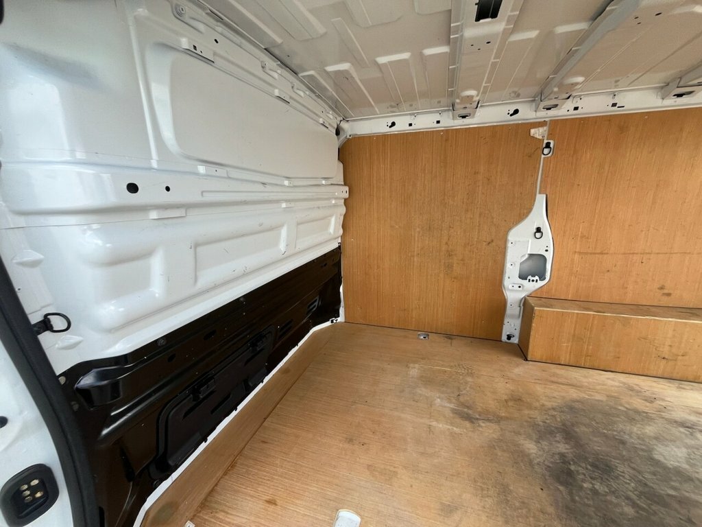 Nissan Primastar 30 L2 2.0 Dci 130Ps H1 White #10