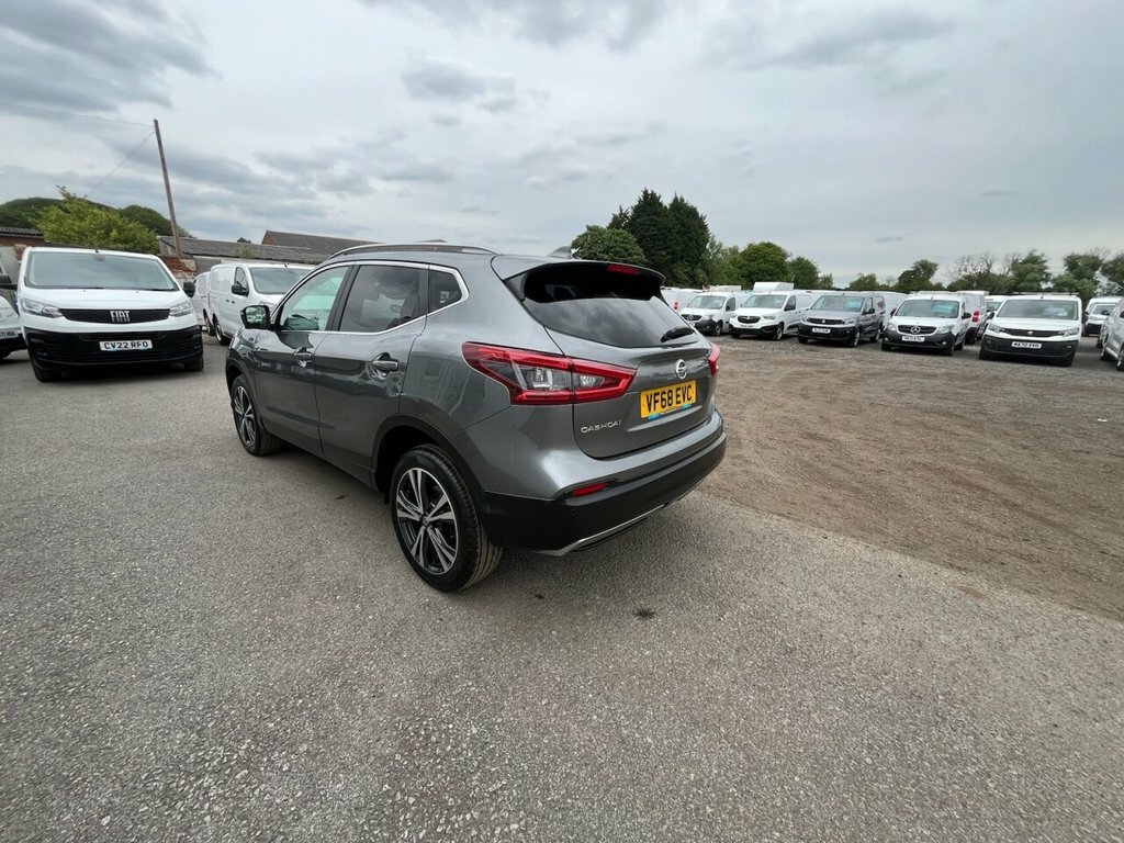 Nissan Qashqai 1.3L N-connecta Grey #3