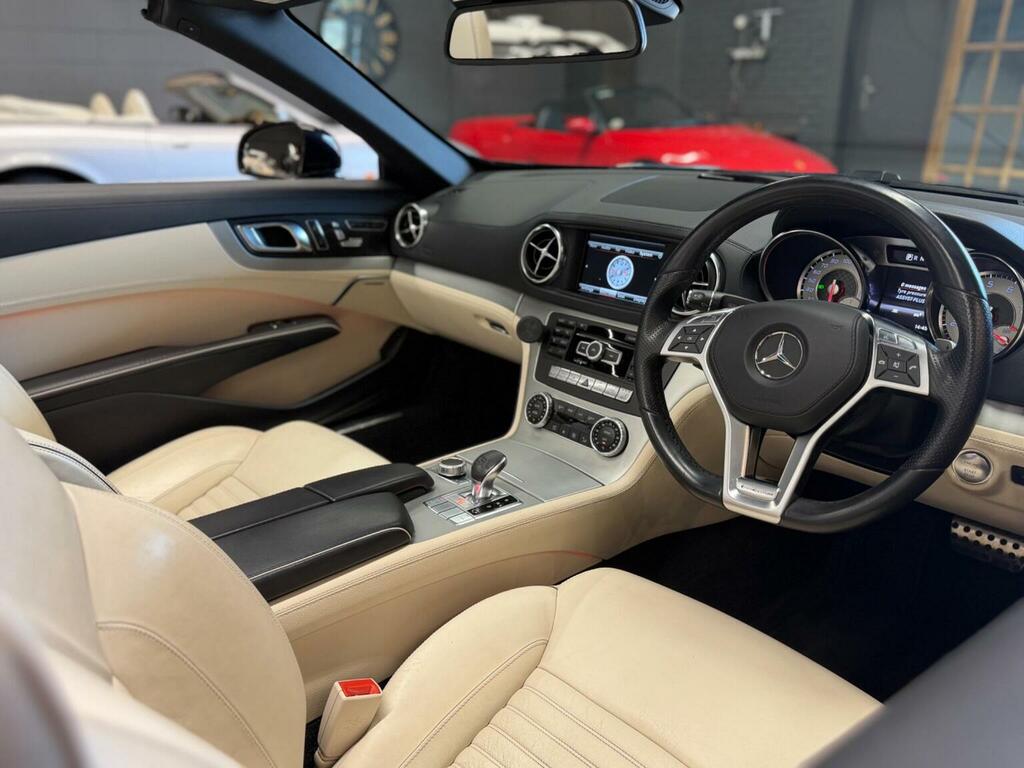 Mercedes-Benz SL Class 3.5L Amg Sport White #16
