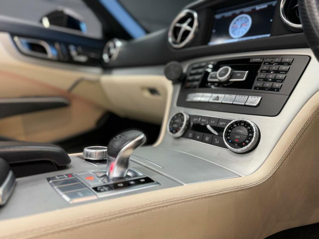 Mercedes-Benz SL Class 3.5L Amg Sport White #9