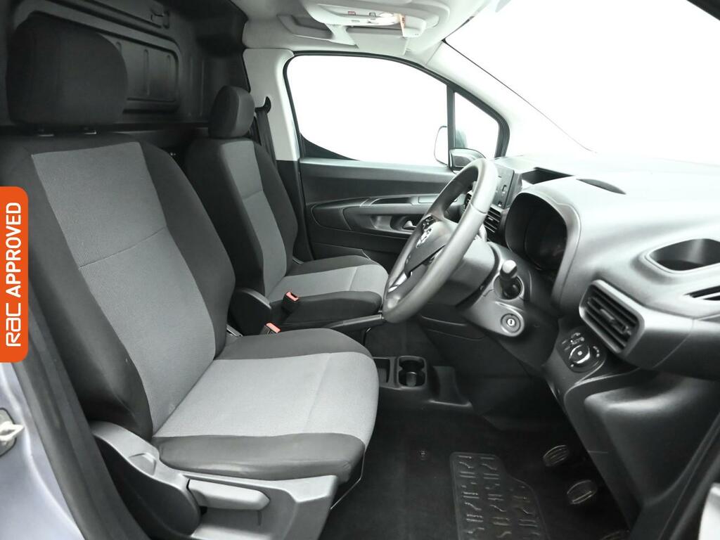 Vauxhall Combo 1.6 Turbo D 2300 Sportive Panel Van Man Grey #2