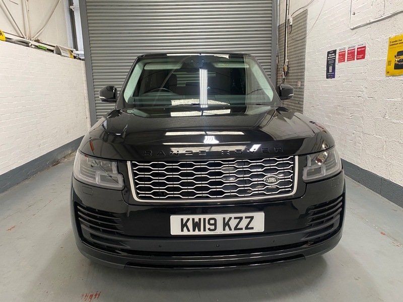 Land Rover Range Rover Autobiography Black #2
