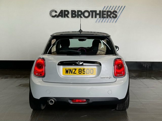 Mini Hatch 1.5 Cooper D Hatchback Euro 6 S Silver #2