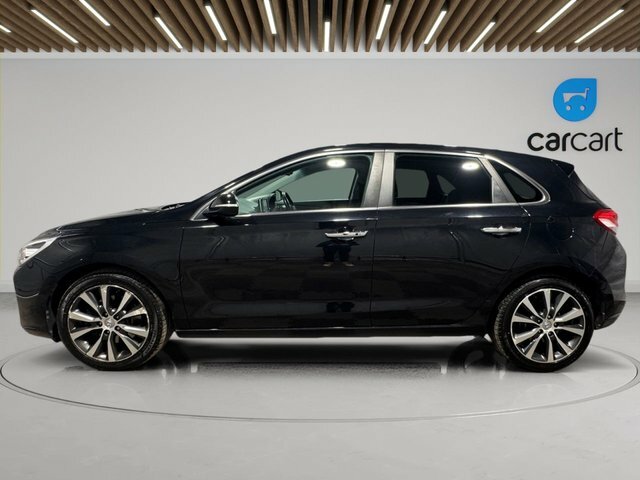 Hyundai I30 Crdi Blue Drive Premium Black #4