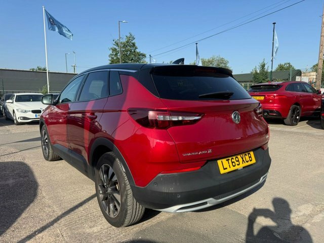 Vauxhall Grandland X Turbo D Sri Nav Red #3
