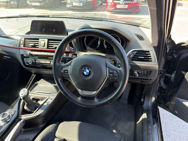 BMW 1 Series 120I Sport Hatchback Black #5