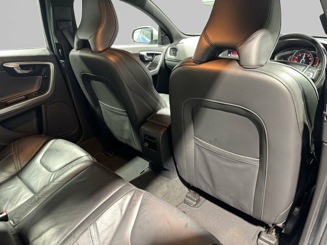 Volvo S60 D3 150 Business Edition Geartronic White #36