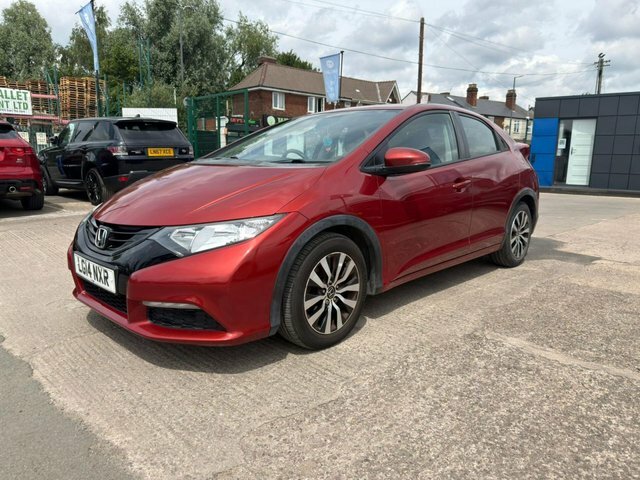Honda Civic I-dtec S Hatchback Red #2