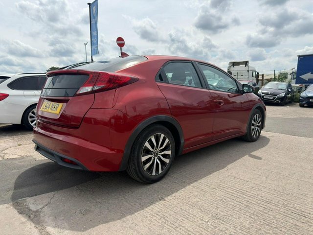 Honda Civic I-dtec S Hatchback Red #4