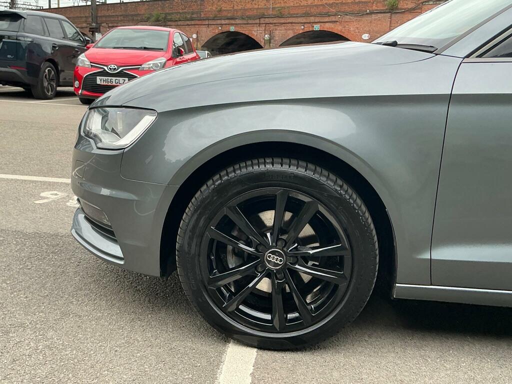 Audi A3 1.4 Tfsi Cod Sport Saloon S Tronic Euro Black #30