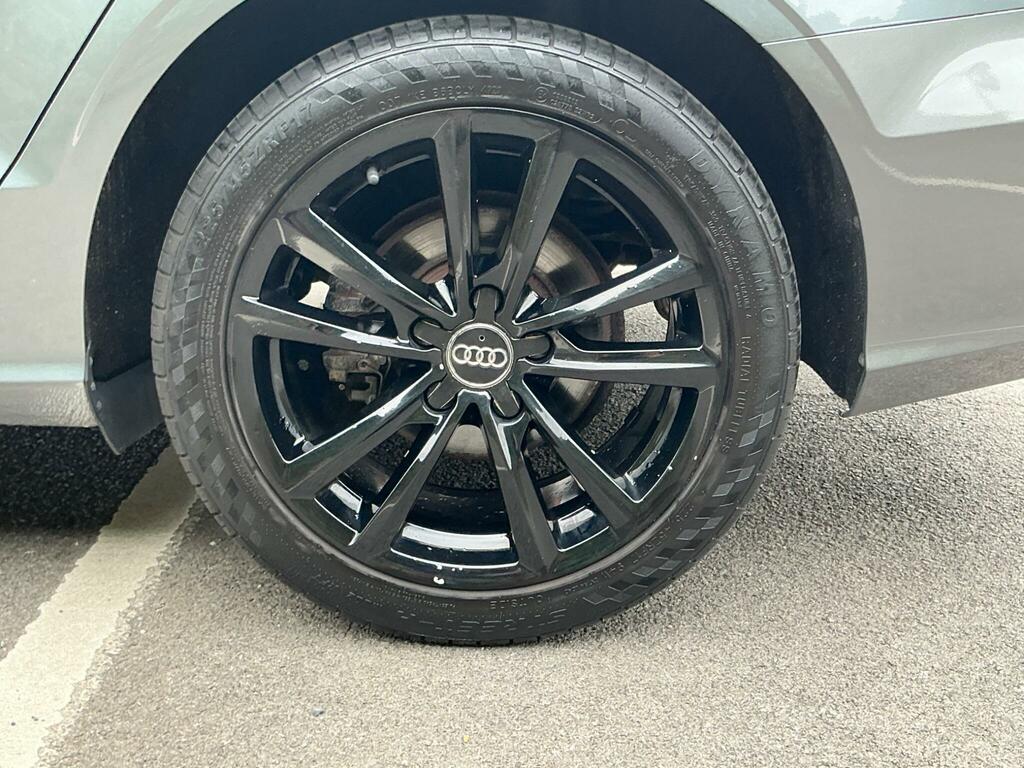 Audi A3 1.4 Tfsi Cod Sport Saloon S Tronic Euro Black #33