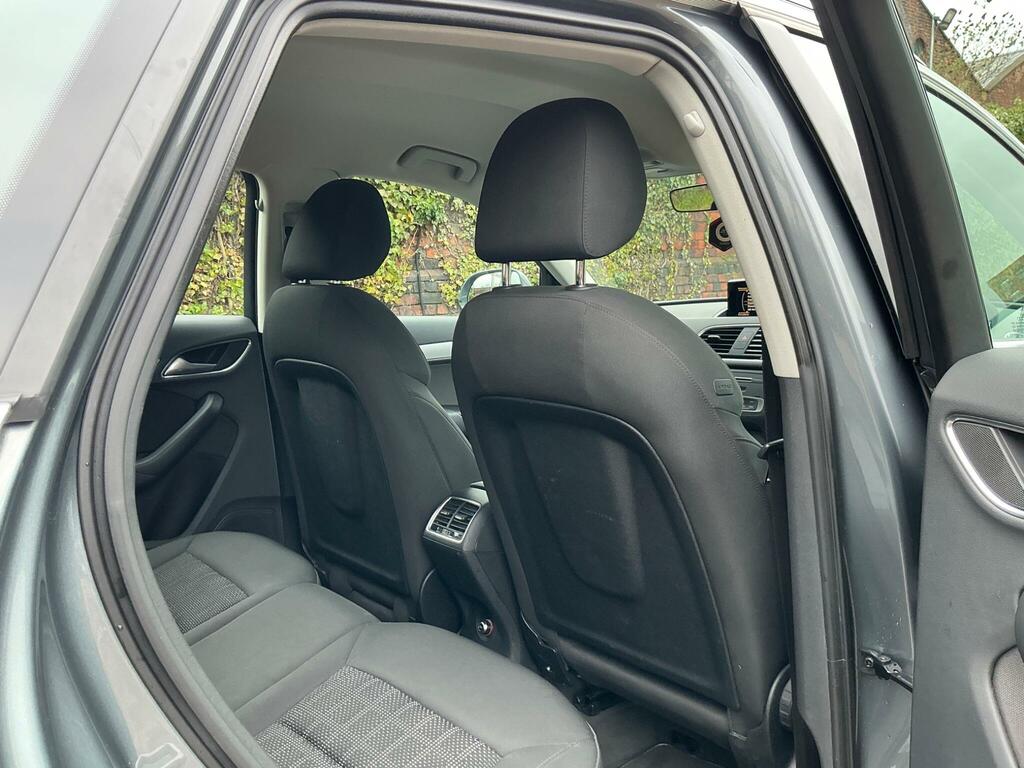 Audi Q3 Audi Black Edition 2.0 Tfsi Quattro 180 Ps S Troni Green #22