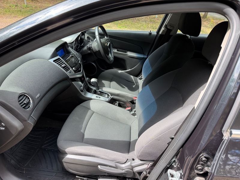 Chevrolet Cruze Hatchback 1.8 Ltz Euro 5 201212 Blue #16