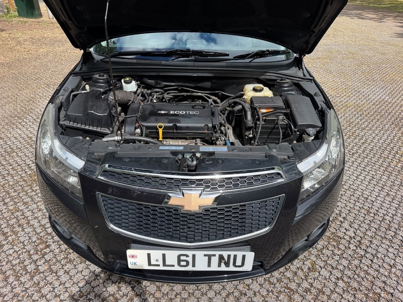 Chevrolet Cruze Hatchback 1.8 Ltz Euro 5 201212 Blue #53