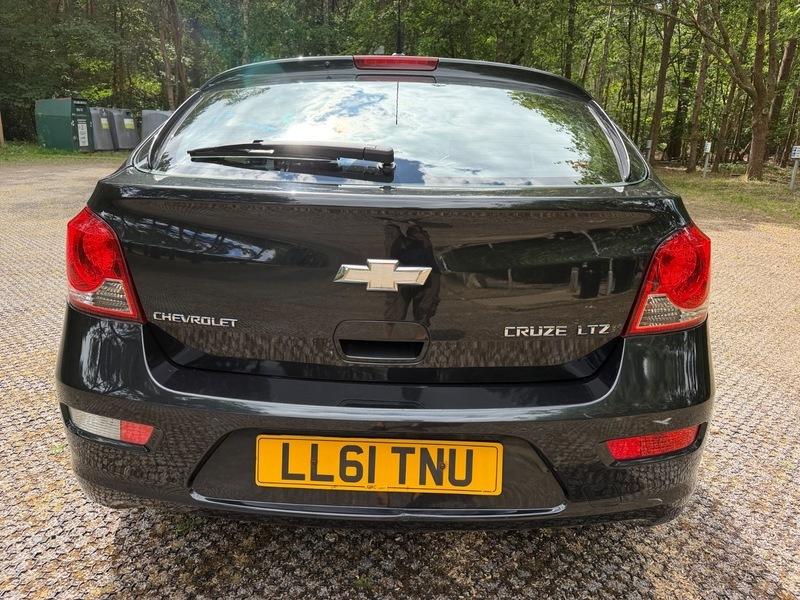 Chevrolet Cruze Hatchback 1.8 Ltz Euro 5 201212 Blue #10