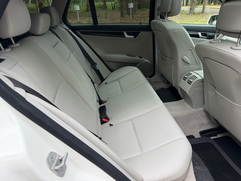 Mercedes-Benz C Class C220 Cdi Executive Se White #3