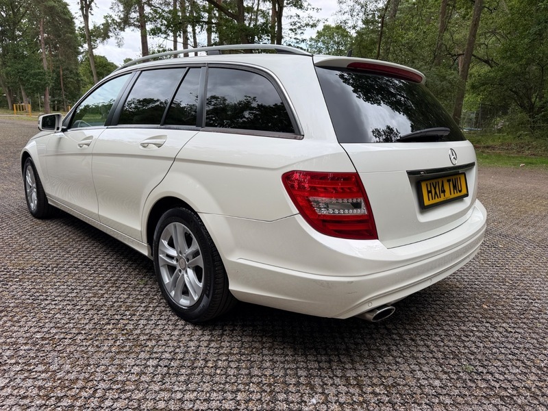 Mercedes-Benz C Class C220 Cdi Executive Se White #4