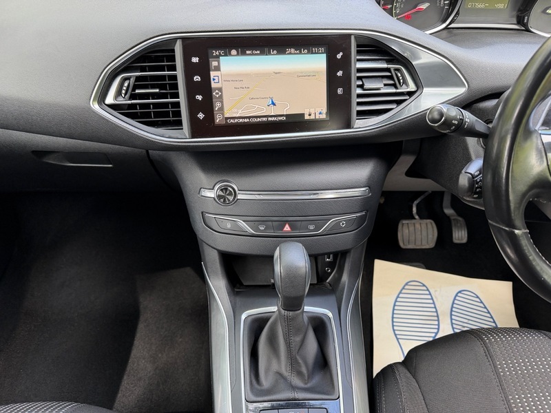 Peugeot 308 1.2 Puretech Allure Euro 6 S S Silver #28