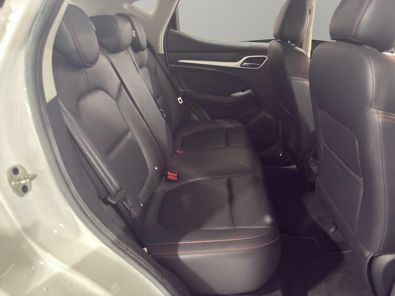 MG ZS 1.5 Vti-tech Excite Suv Euro 6 White #26