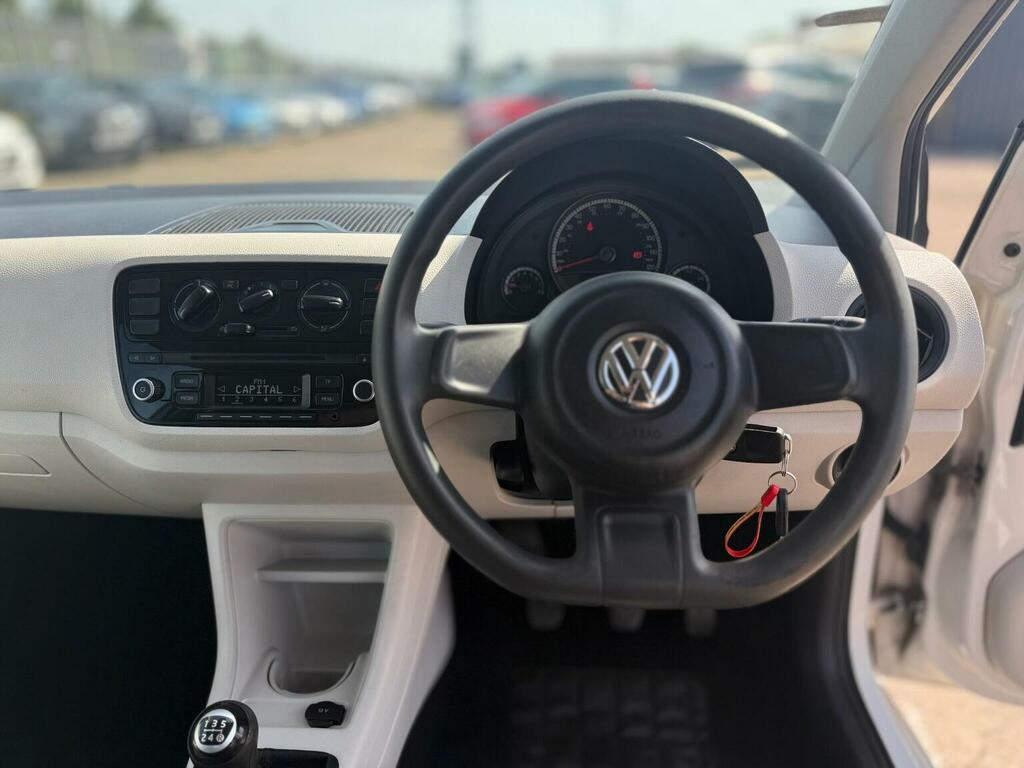 Volkswagen Up Hatchback 1.0 Up Black Euro 5 201262 Black #44