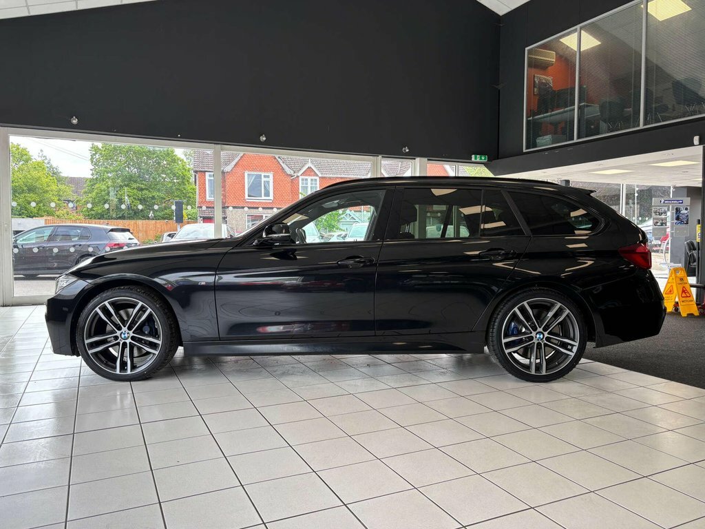 BMW 3 Series 2L M Sport Shadow Edition Black #5
