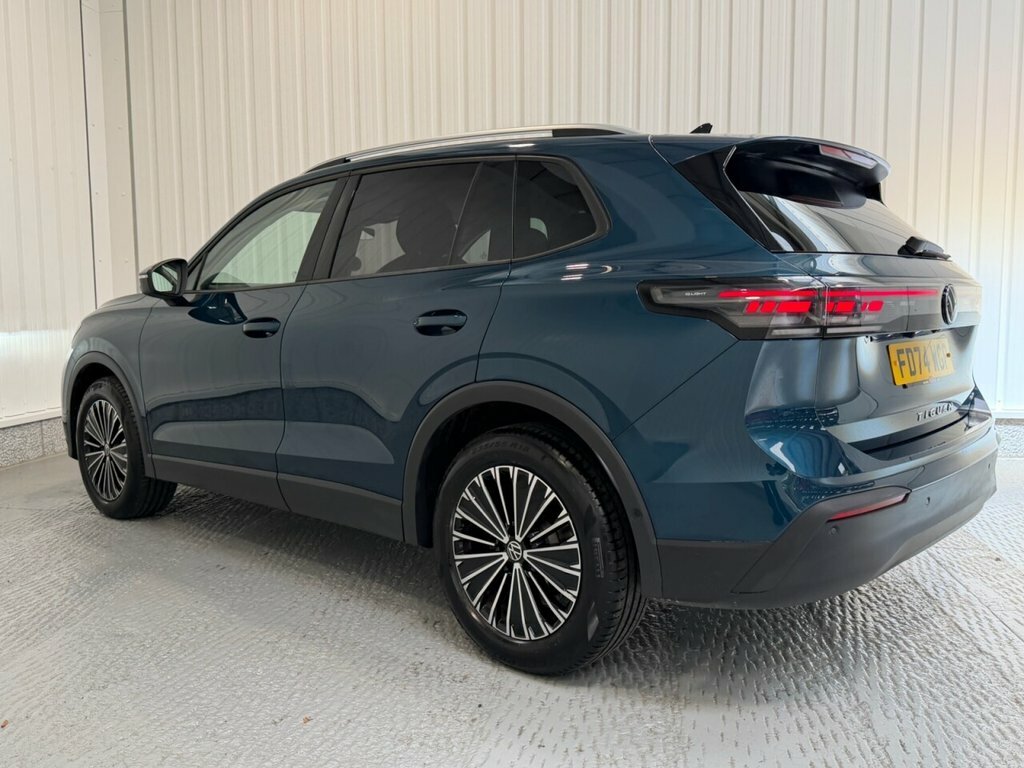 Volkswagen Tiguan 1.5L Match FD74WGP Blue #4