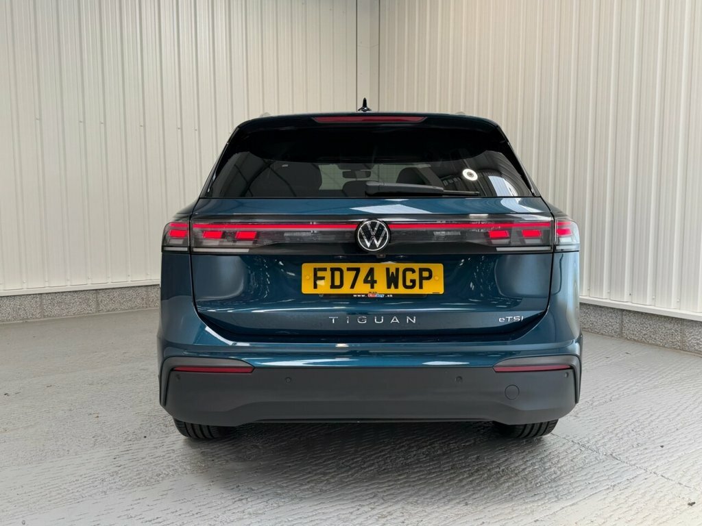 Volkswagen Tiguan 1.5L Match FD74WGP Blue #5