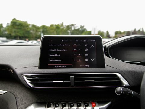 Peugeot 5008 Gt Line Premium Grey #25