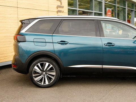 Peugeot 5008 Gt Line Premium Grey #7