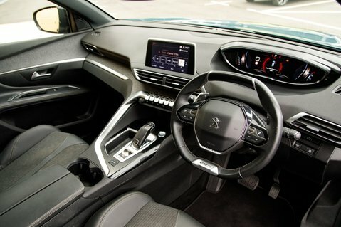Peugeot 5008 Gt Line Premium Grey #46