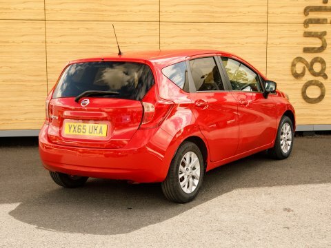 Nissan Note Hatchback Red #2