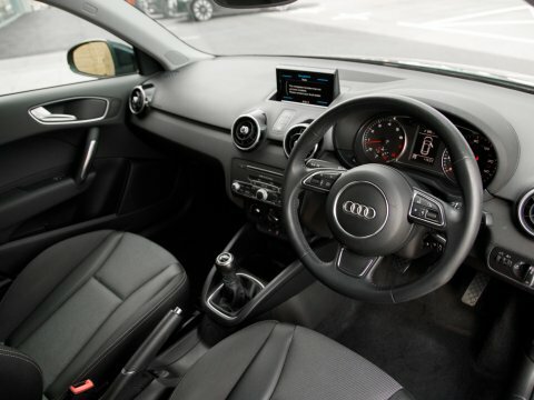 Audi A1 Hatchback YE15URS Black #4