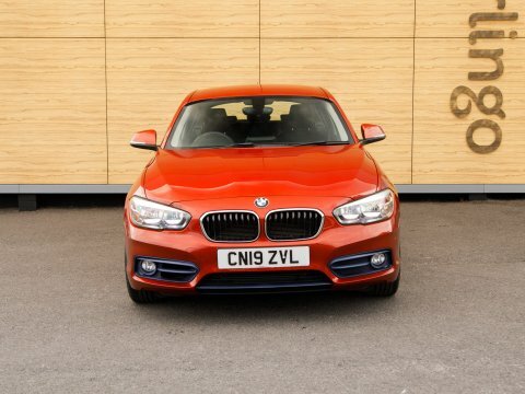 BMW 1 Series Hatchback CN19ZVL Orange #5