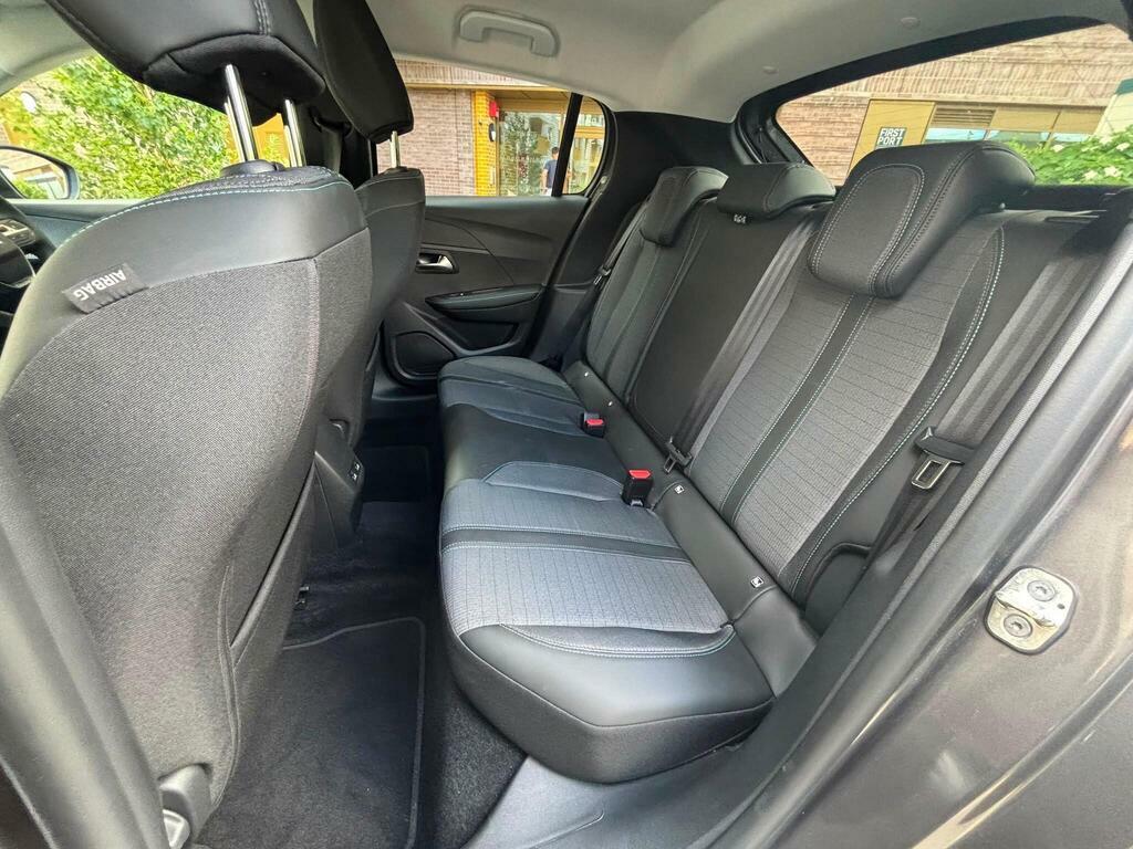 Peugeot 208 Allure Premium Blueh Grey #40