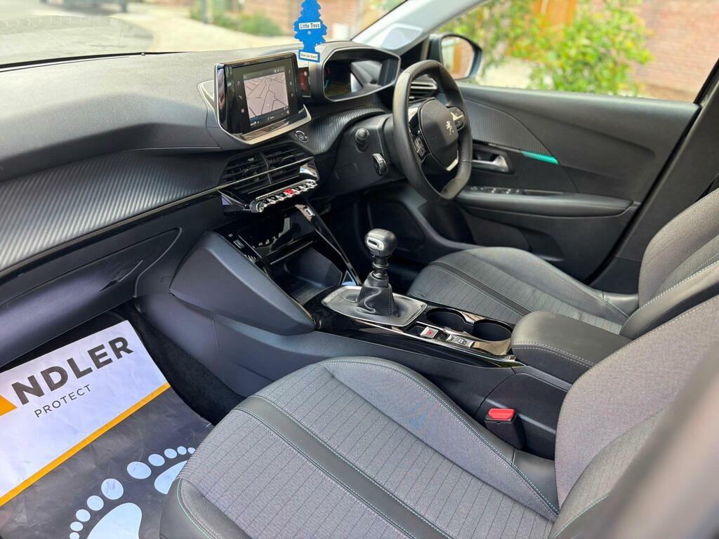 Peugeot 208 1.2 Puretech Allure Premium Euro 6 S S Grey #3