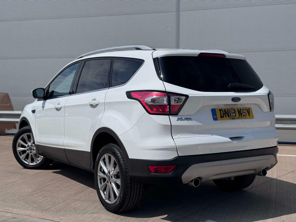 Ford Kuga 2.0 Tdci Ecoblue Titanium Edition Euro 6 Ss DN19WSV White #4