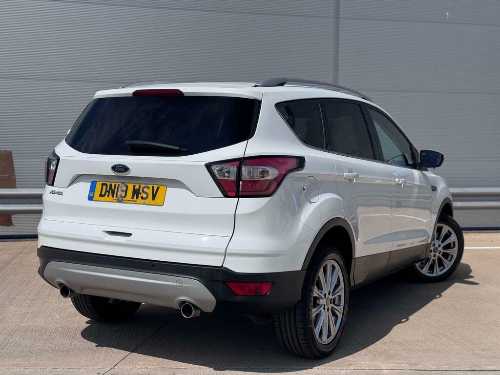 Ford Kuga 2.0 Tdci Ecoblue Titanium Edition Euro 6 Ss DN19WSV White #6