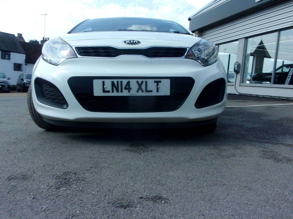 Kia RIO Vr7 White #2