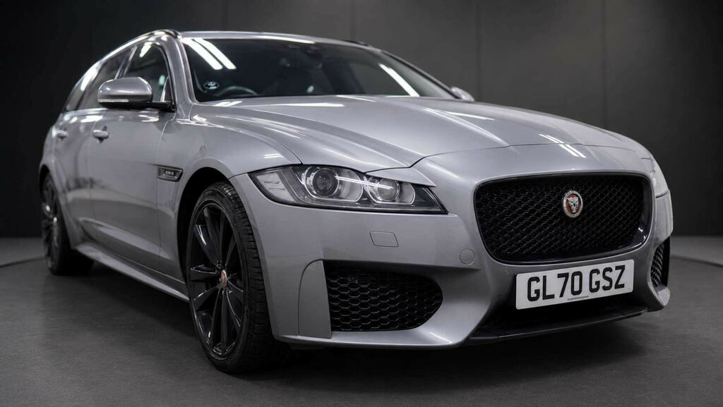 Jaguar XF Xf R-sport D Awd White #9