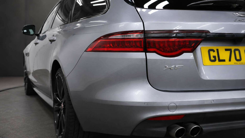 Jaguar XF Xf R-sport D Awd White #18