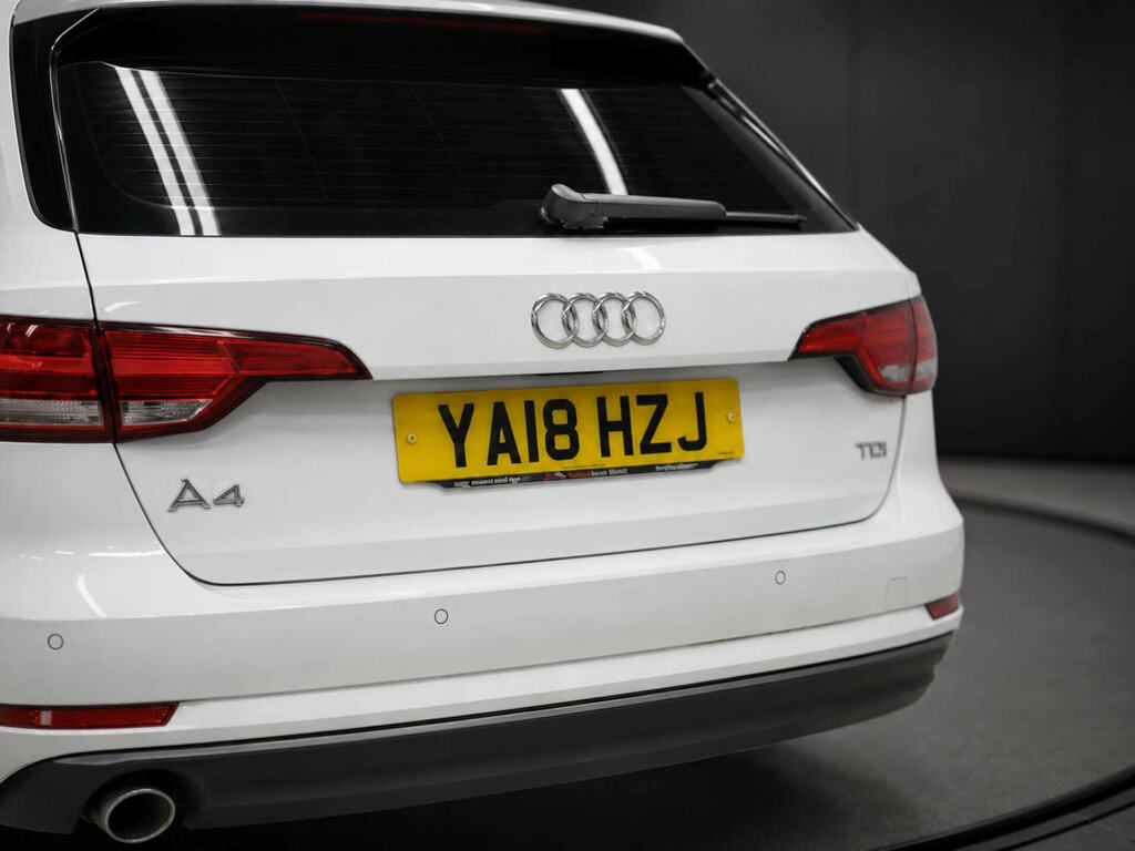 Audi A4 1.4T Fsi Sport S Tronic Leather Estate Black #16