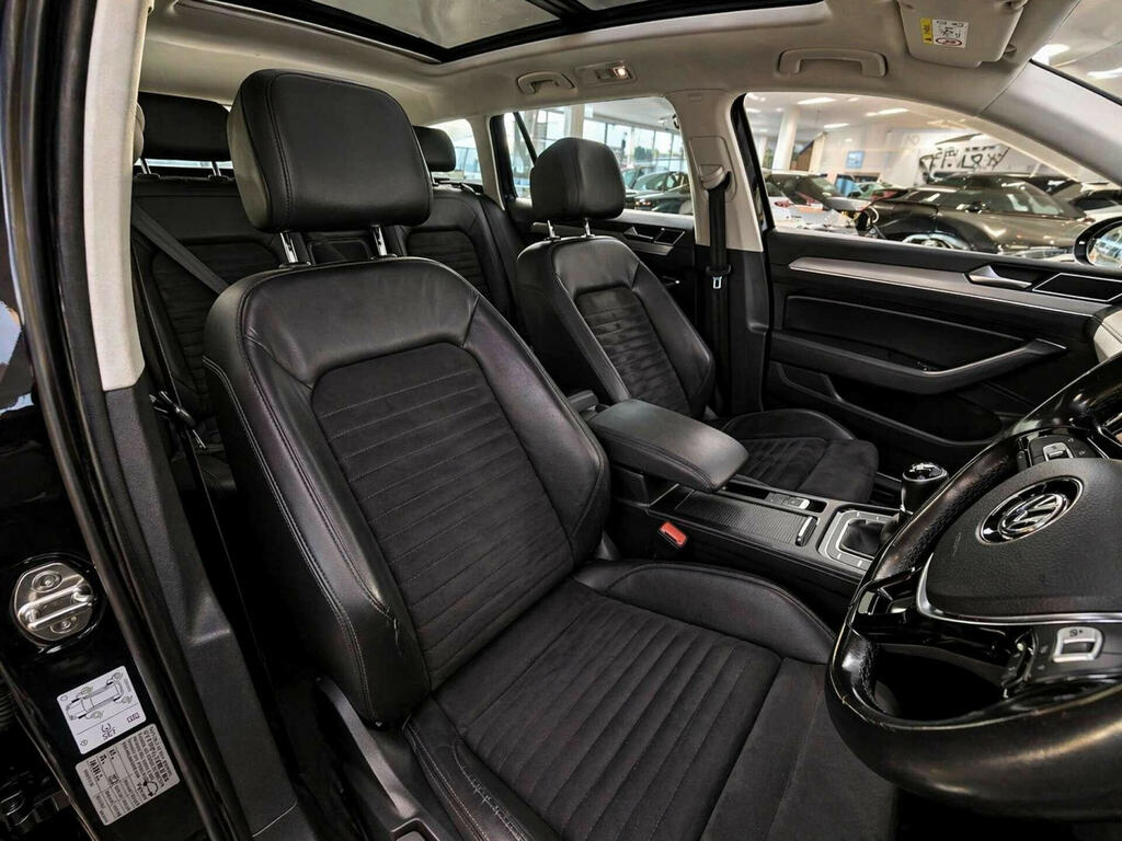 Volkswagen Passat 1.6 Tdi Se Nav Dsg Estate Grey #16
