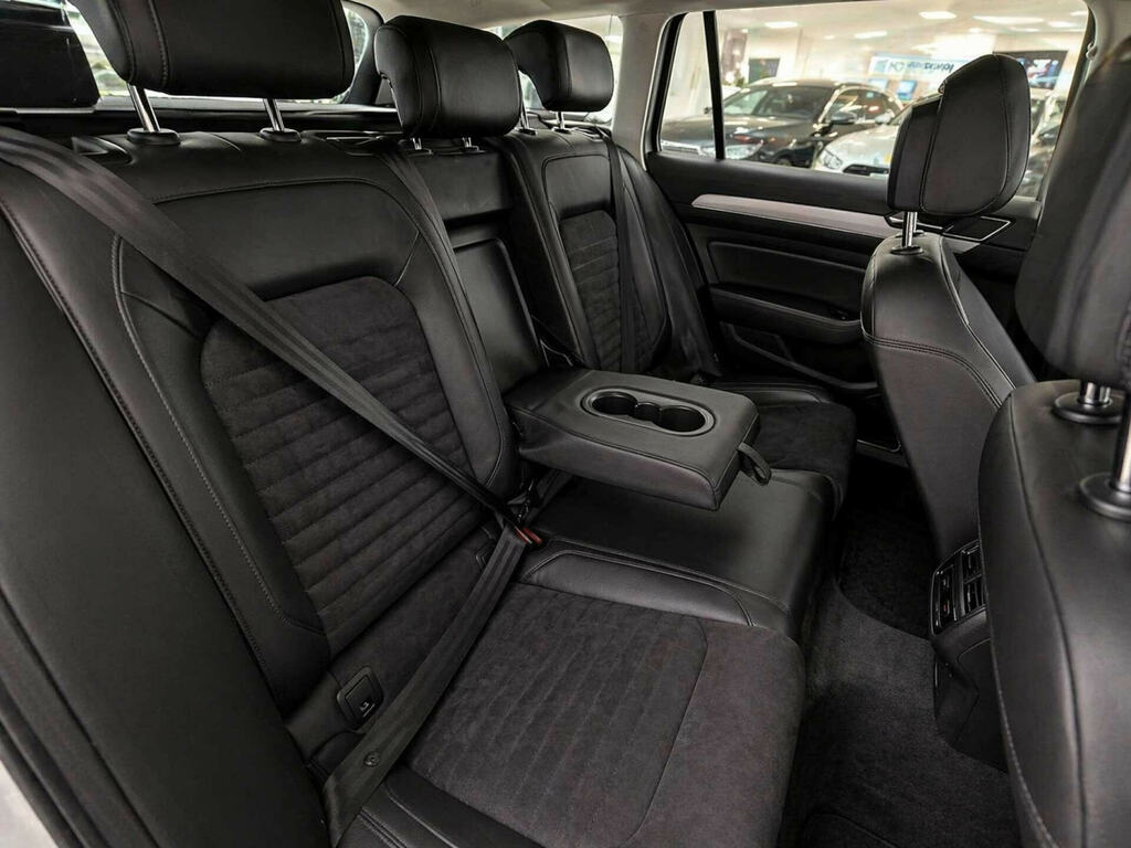Volkswagen Passat 1.6 Tdi Se Nav Dsg Estate Grey #17