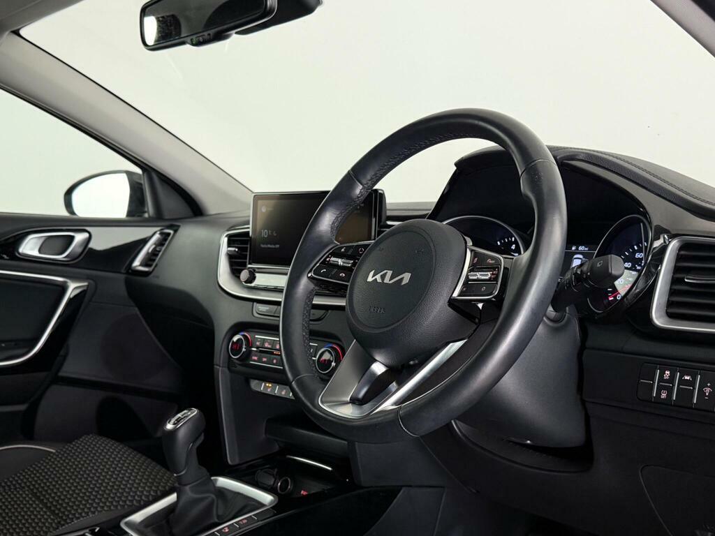 Kia Xceed 1.5 T-gdi 3 Euro 6 Ss Black #3