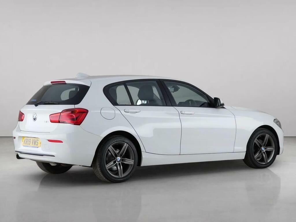 BMW 1 Series 1.5 118I Sport Euro 6 Ss KR19VWS White #6